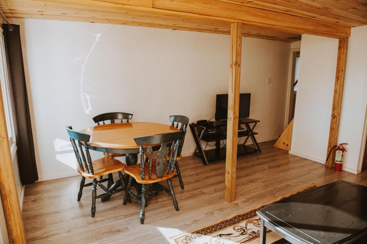Lang Lake Resort Espanola Екстер'єр фото